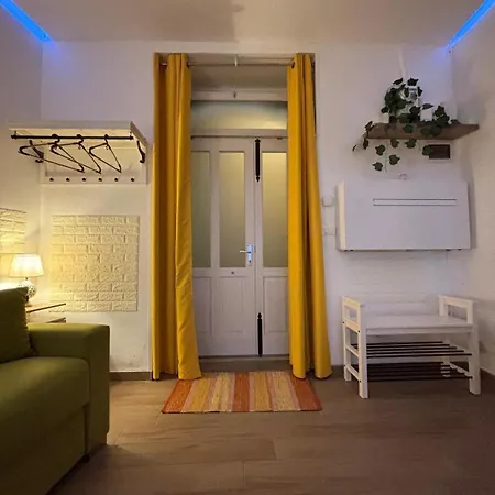 Rosa's Apartment